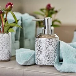 Le Coin Bain Parfait Boutique -Le Coin Bain Parfait Boutique 1000257785 210422 07403300450 MOOD DETAILS P000000001000257785 mood