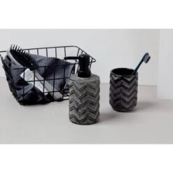 Wenko Distributeur De Savon Mantua -Le Coin Bain Parfait Boutique 1000333184 220218 021 MOOD DETAILS P000000001000333184 mood