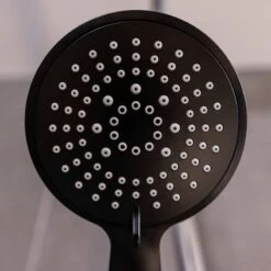 Wenko Pommeau De Douche Young Line -Le Coin Bain Parfait Boutique 1000352540 220519 033 DETAILS P000000001000352540