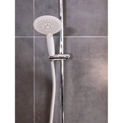 Wenko Pommeau De Douche Young Line -Le Coin Bain Parfait Boutique 1000352544 220519 021 MOOD DETAILS P000000001000352544 mood