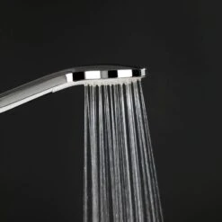 Wenko Pommeau De Douche Powerboost I -Le Coin Bain Parfait Boutique 1000352562 220519 022 MOOD DETAILS P000000001000352562 mood