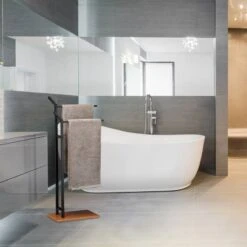 Porte-serviettes Sur Pied 2 Barres -Le Coin Bain Parfait Boutique 42d9b8673cd84a9988fe346007f8bfe1