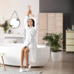 Étagère De Salle De Bain Avec 3 Paniers -Le Coin Bain Parfait Boutique bbe4caf6324c456fb1f4a8f3ef09f1fc