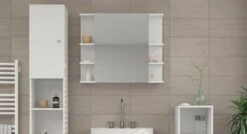 Armoire De Toilette Fynn Blanc 9 Armoire De Toilette Fynn Blanc -Le Coin Bain Parfait Boutique f9347c5dc8194bc6b870722b4f54f519.cropped 0 0 1000 544.processed