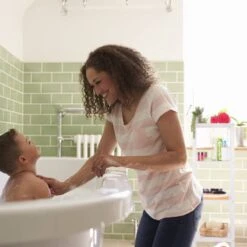 Étagère Salle De Bain Noyer Blanc -Le Coin Bain Parfait Boutique ff321d9141a54acb8315b0e1361d286d